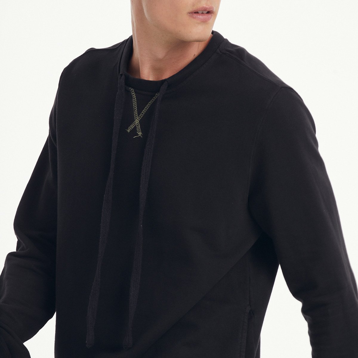 Miniatura Blusa Moletom Replay C/ Cardaço Masculina Preto - GG