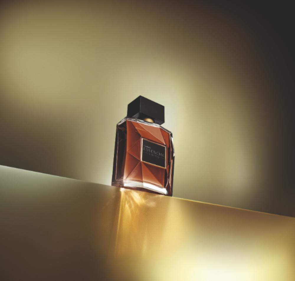 Miniatura Deo Perfume Essencial Único Masculino 90ml Desodorante Perfume Essencial Único Masculino 90ml