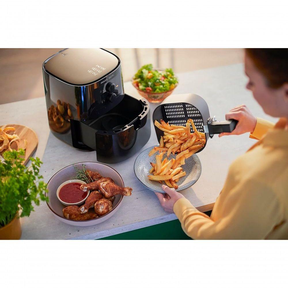 Fritadeira Airfryer Philips Walita 4.1L Série 3000 - 1400W RI9201/91 Preta 110V