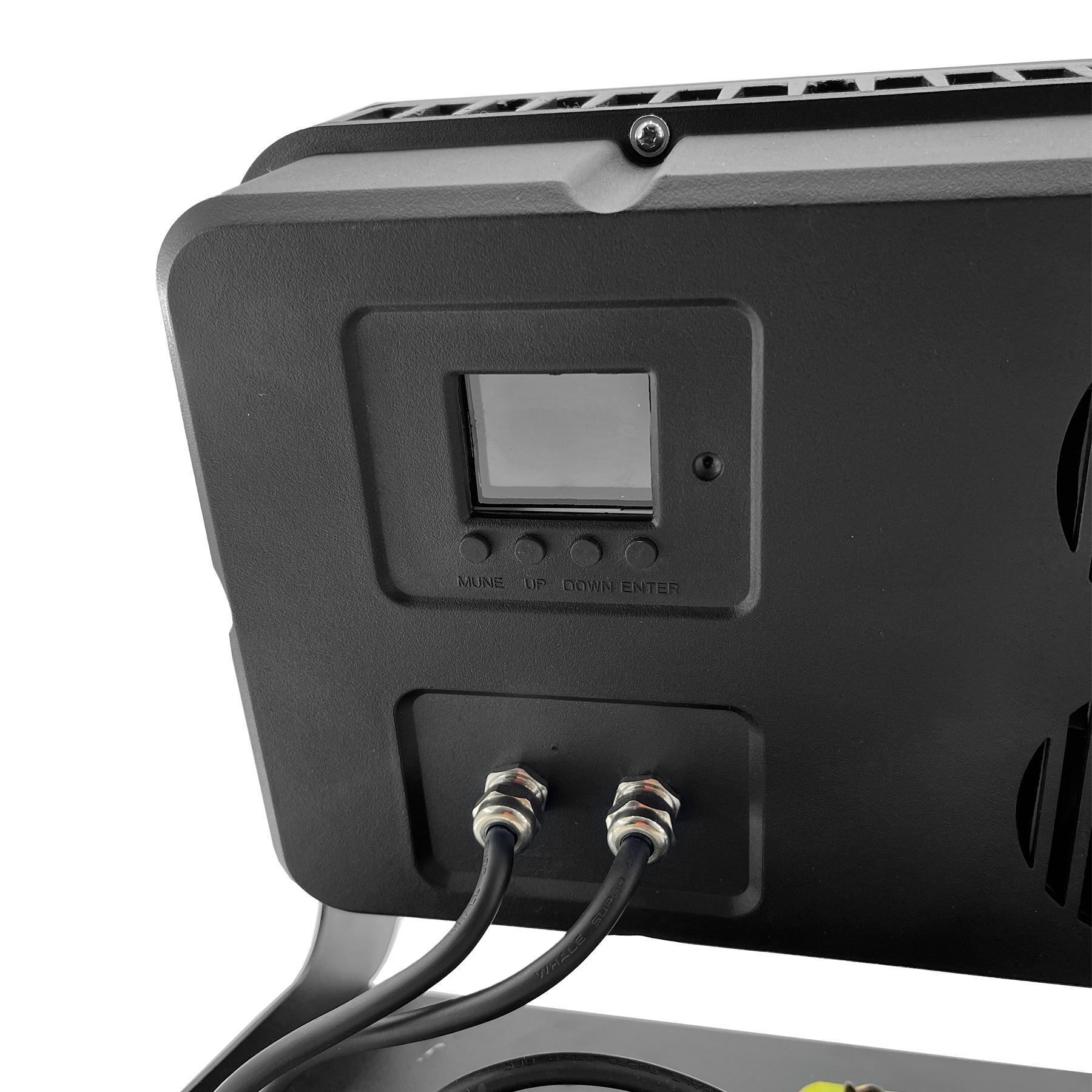 Miniatura Strobo De Led Rgb+W Outdoor