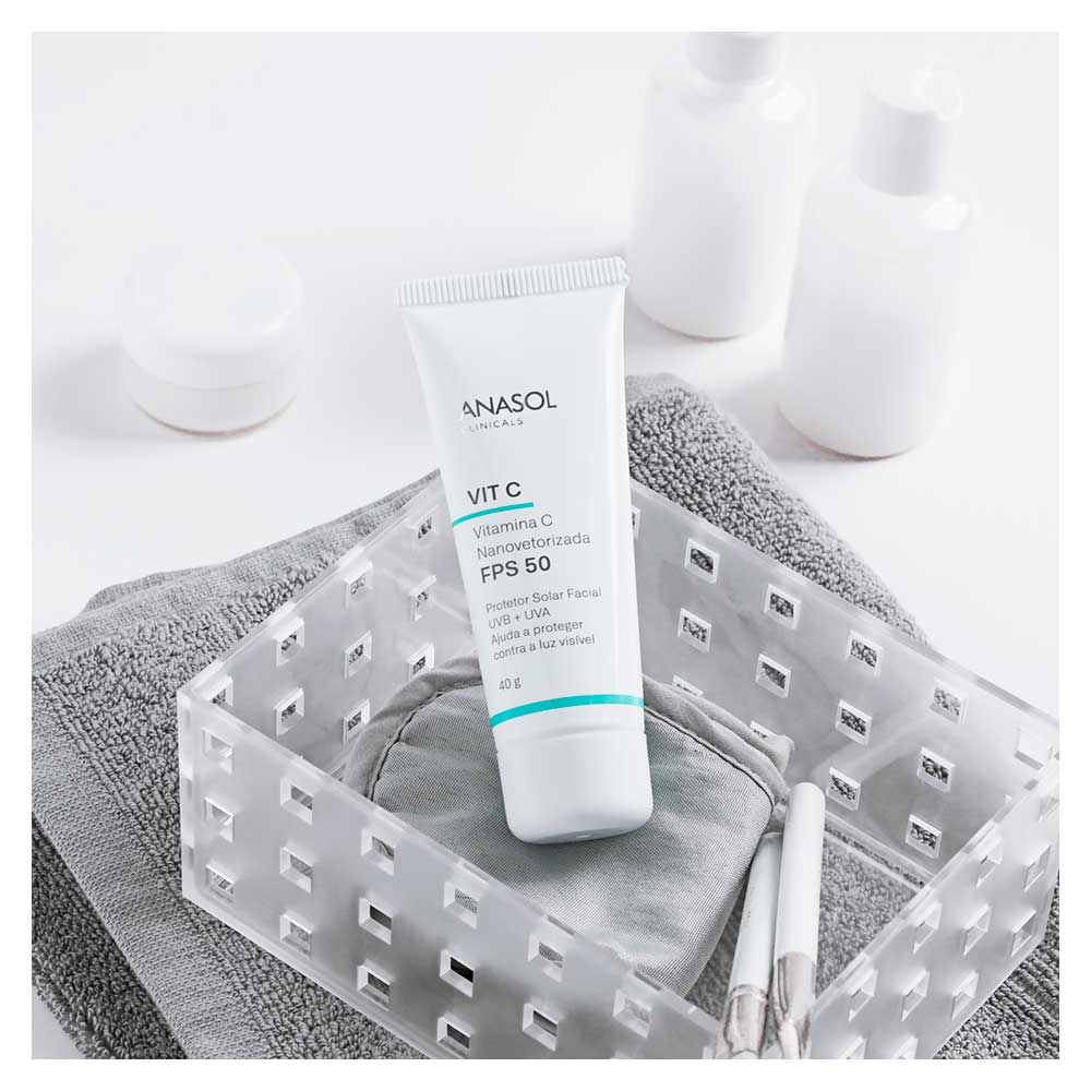 Miniatura Protetor Solar Facial Anasol Vit C 40g