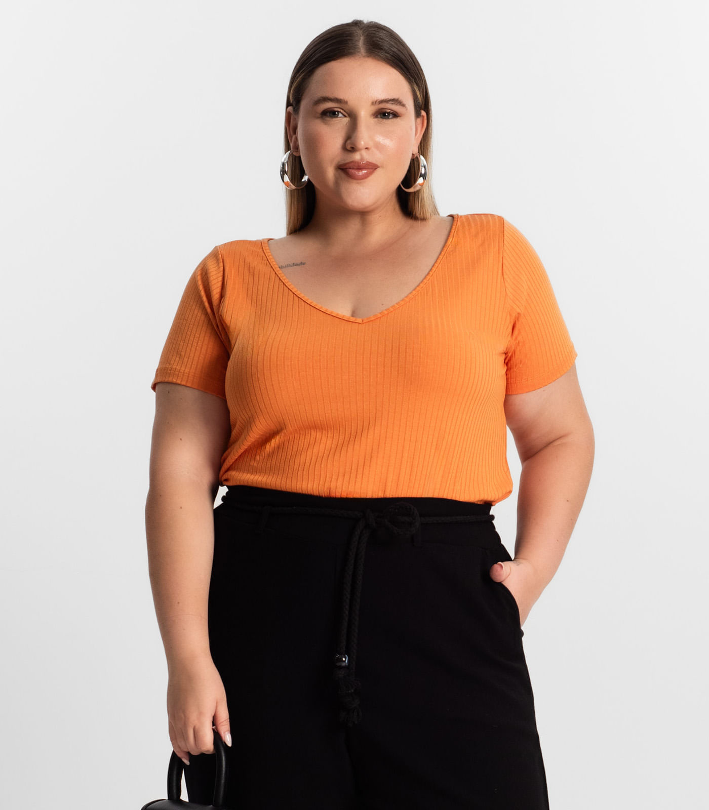 Miniatura Blusa Feminina Plus Size da Infinita Cor Laranja Plus G1