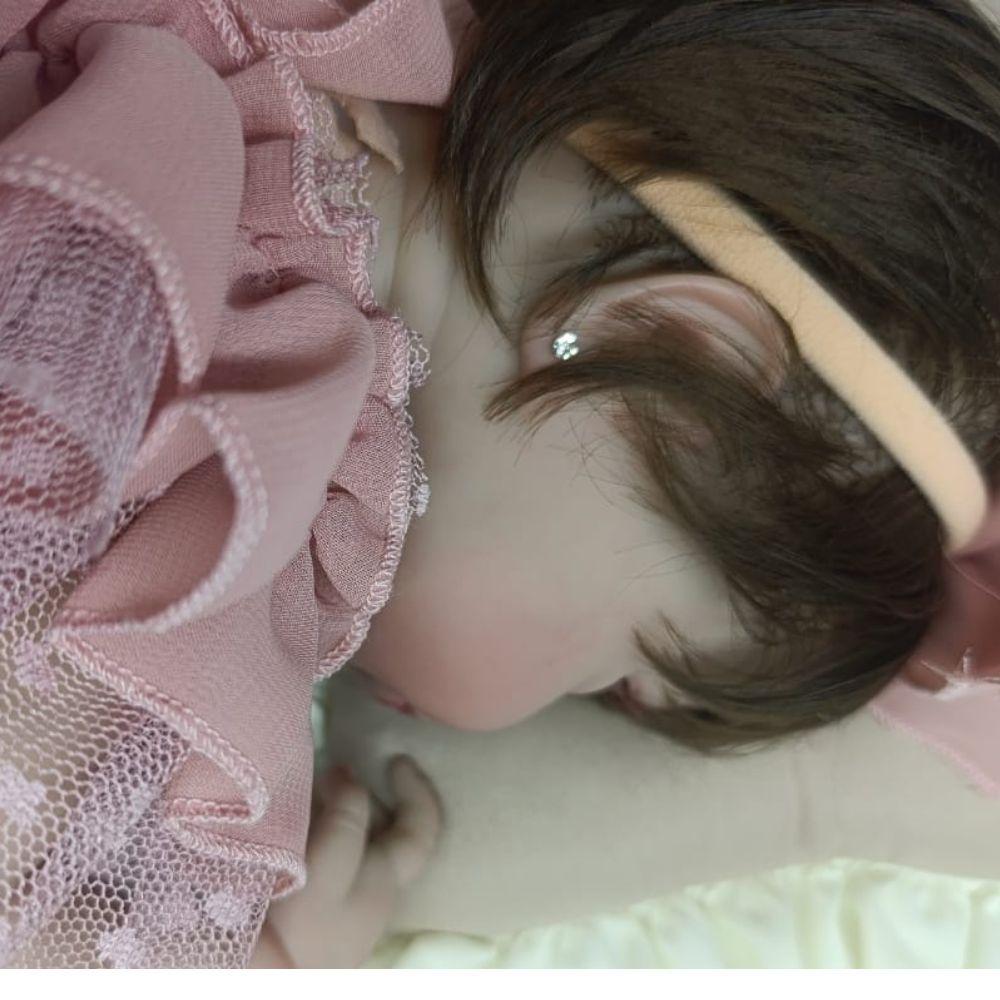 Miniatura Bebê Reborn Menina Olhos Abertos Artesanal Corpo De Pano Macio Antialérgico