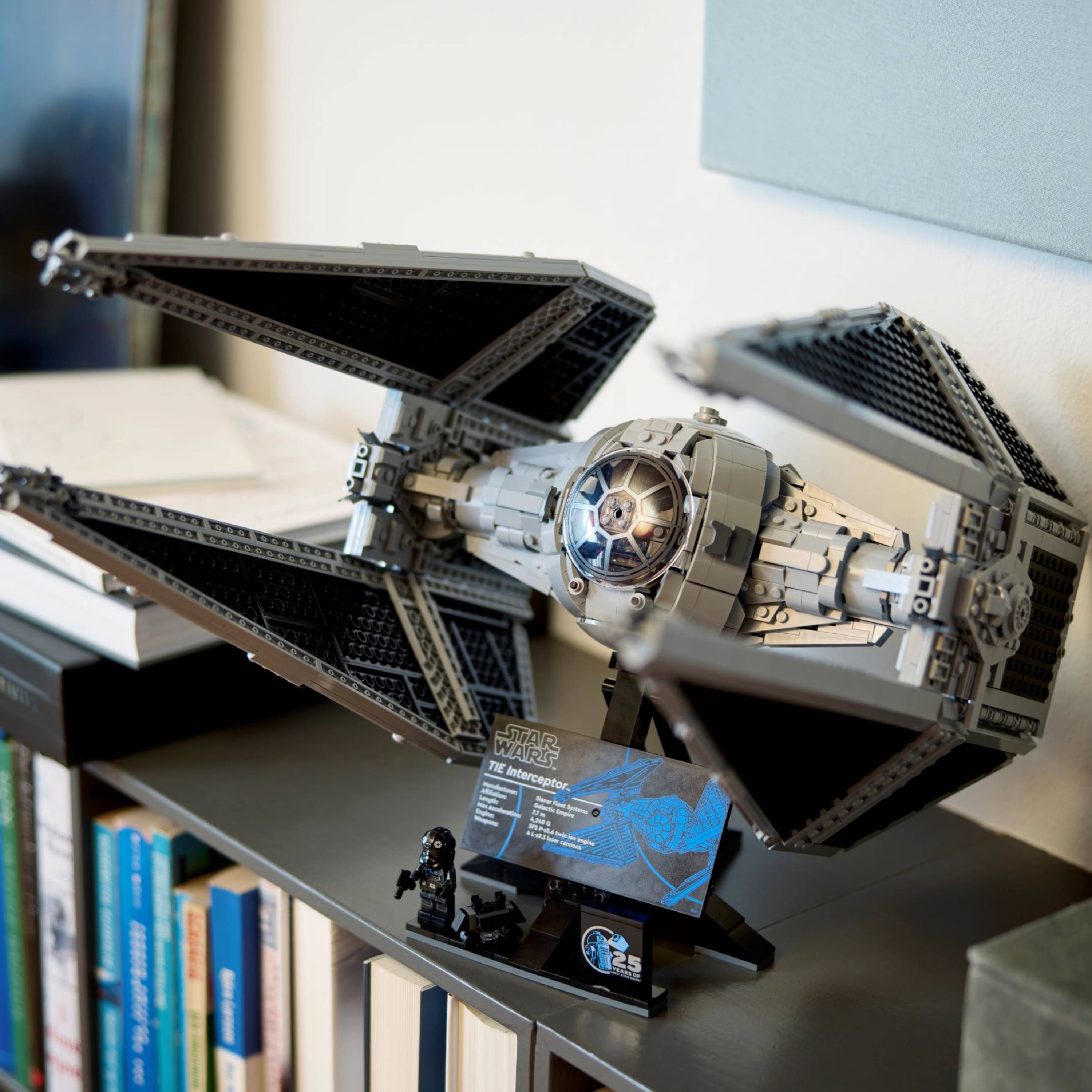LEGO Star Wars - TIE Interceptor™