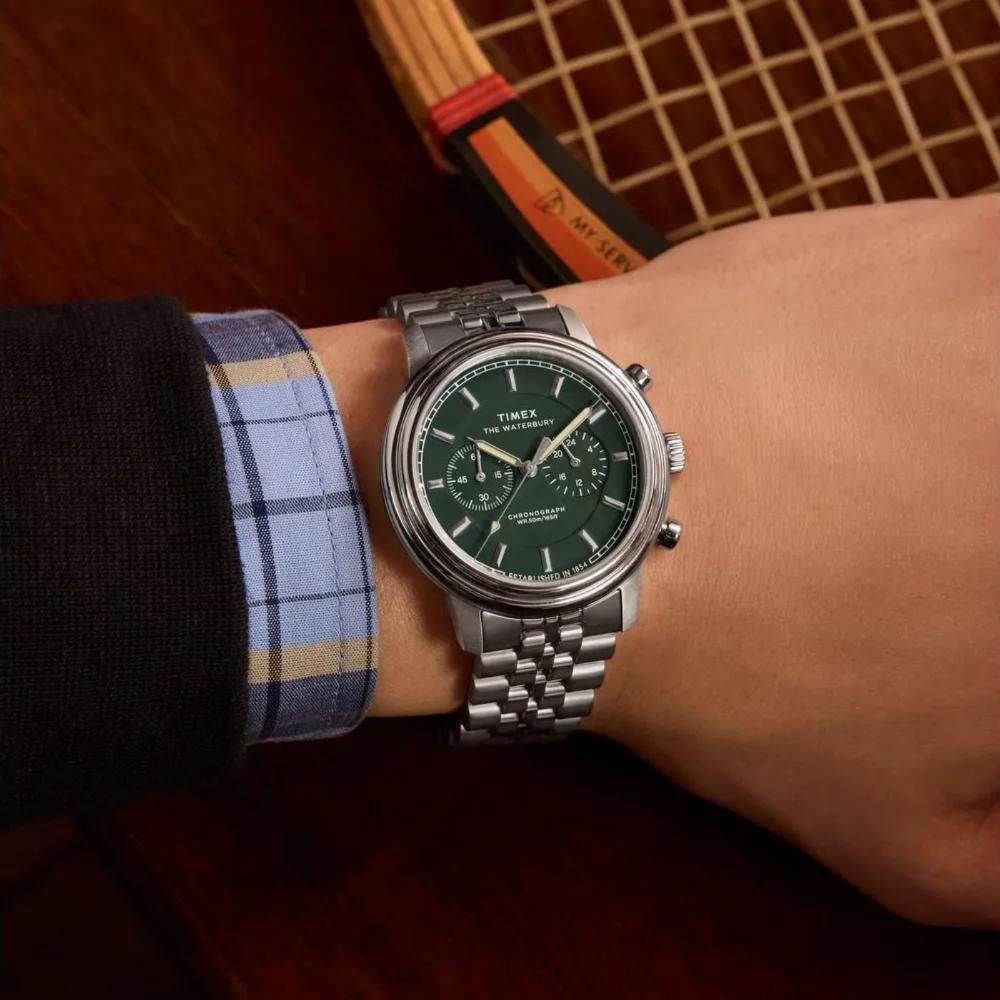 Miniatura Relógio Timex Waterbury Metropolitan Chronograph TW2Y23600