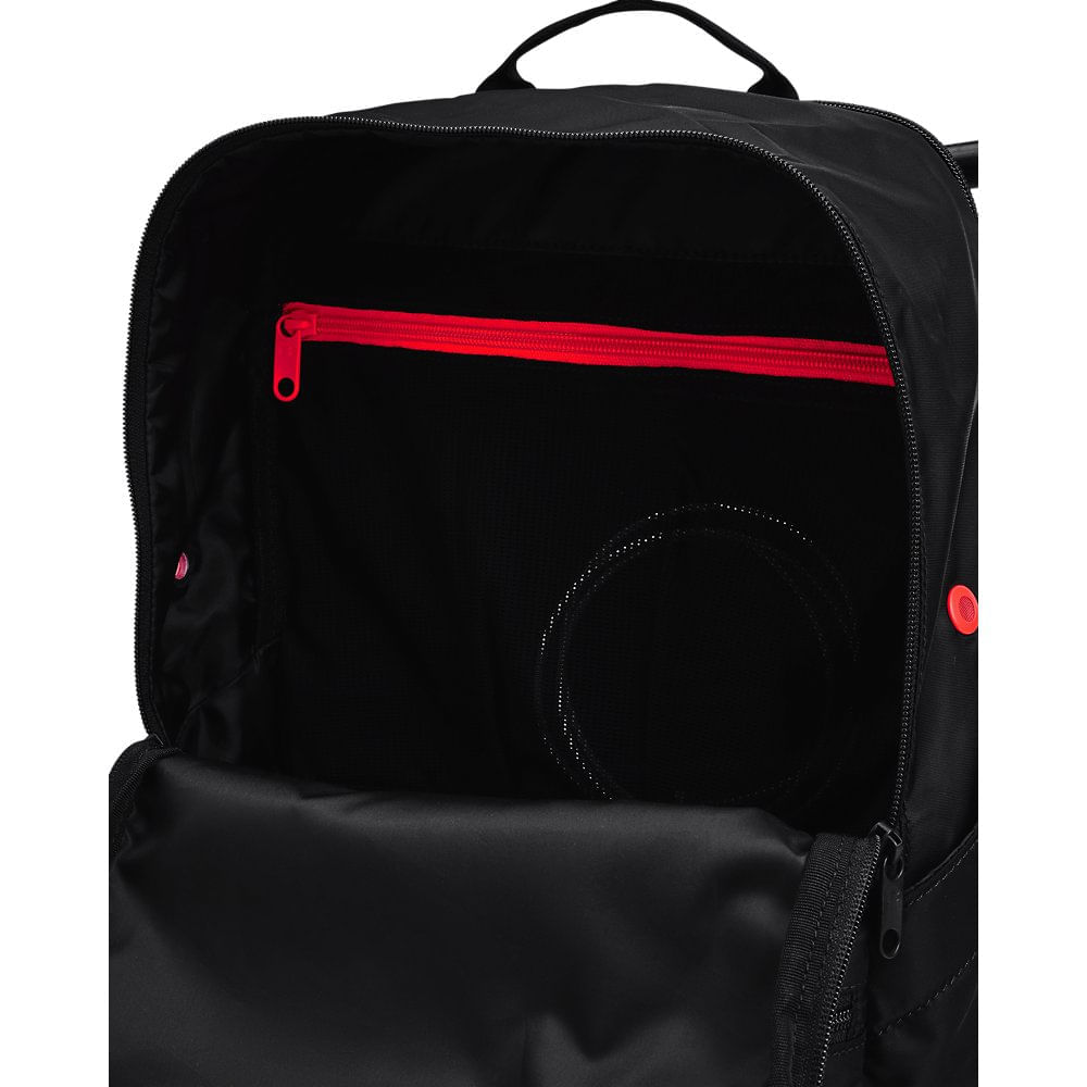 Miniatura Mochila de Treino Feminina Under Armour Essentials Preto