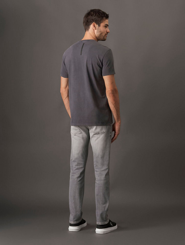 Miniatura Camiseta Masculina Snow Mobile Calvin Klein Jeans - Chumbo Camiseta Masculina Snow Mobile Calvin Klein Jeans Chumbo g