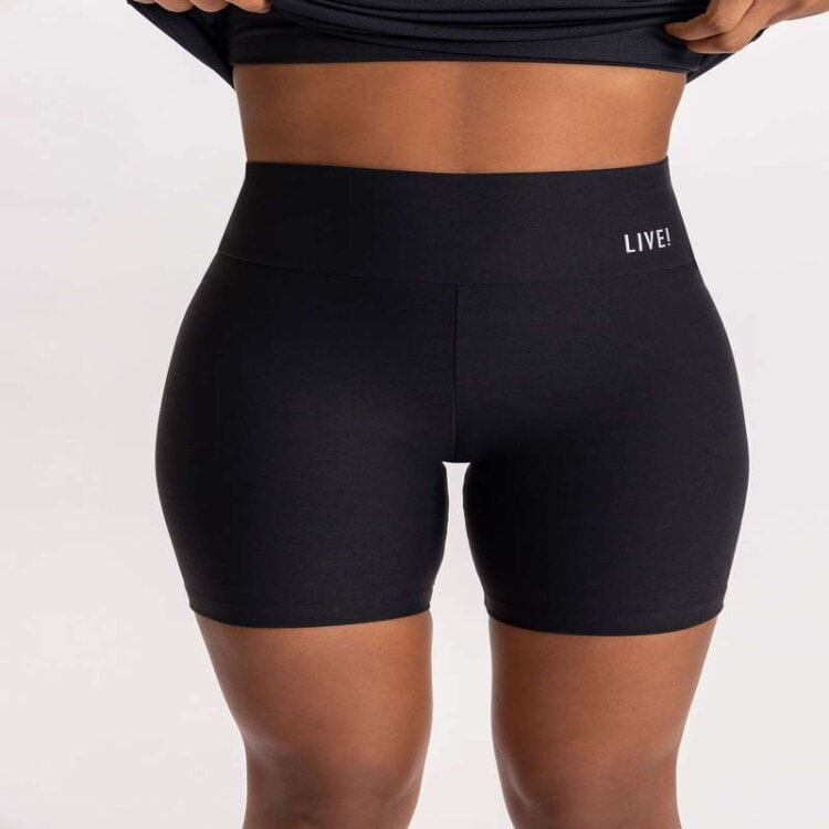 Miniatura Bermuda Live Active Essential - Preto - PRETO G