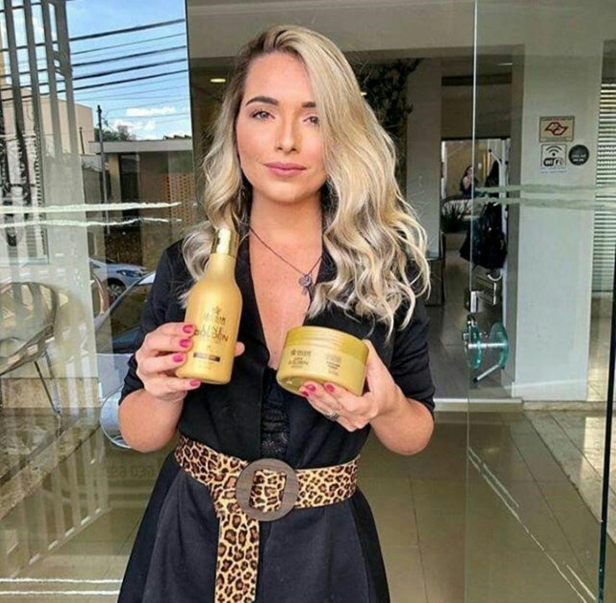 Miniatura Terapia Capilar Com Shampoo De Nutrição E Máscara Hidratante