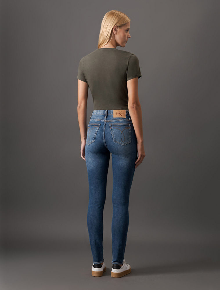Miniatura Calça Jeans Feminina Skinny High Rise Calvin Klein Jeans - Azul Médio Calça Jeans Feminina Skinny High Rise Calvin Klein Jeans Azul Médio 34