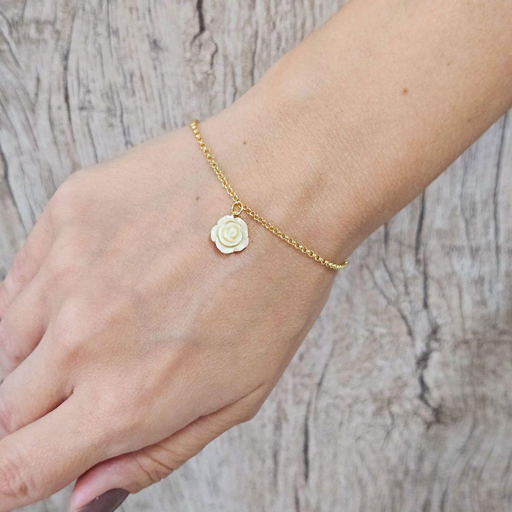 Miniatura Pulseira Florzinha Off White Revestida Em Ouro