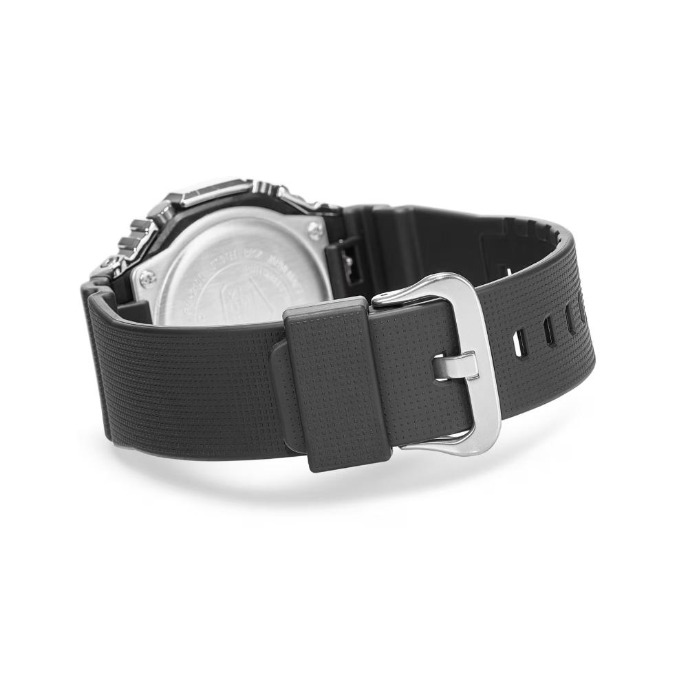 Miniatura Relógio Casio G-SHOCK GM-2100-1ADR Metal Covered