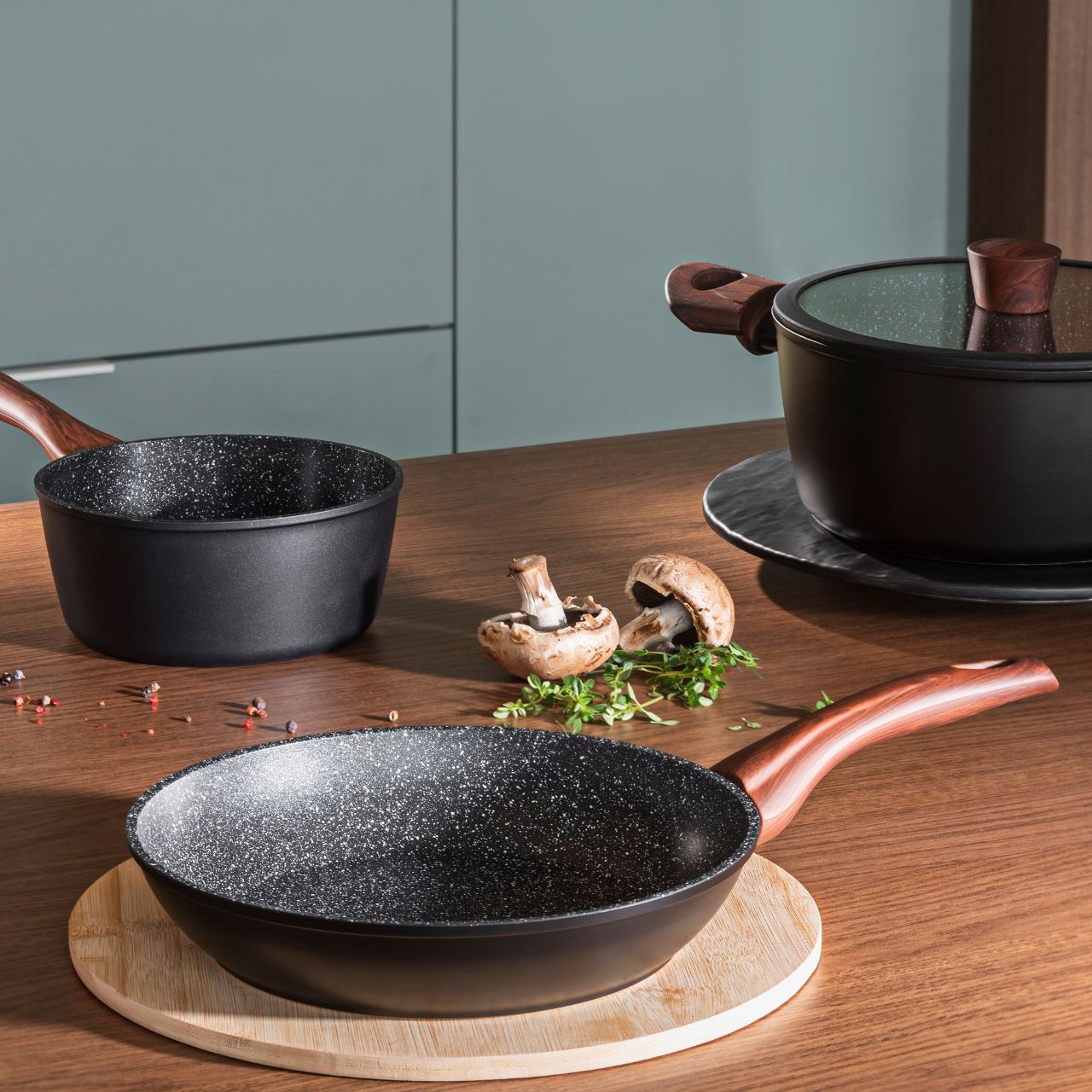 Miniatura Jogo de Panelas Brinox Revestimento Cerâmico Antiaderente Ceramic Life Sirius Preta 6 peças - com fundo de indução Preto