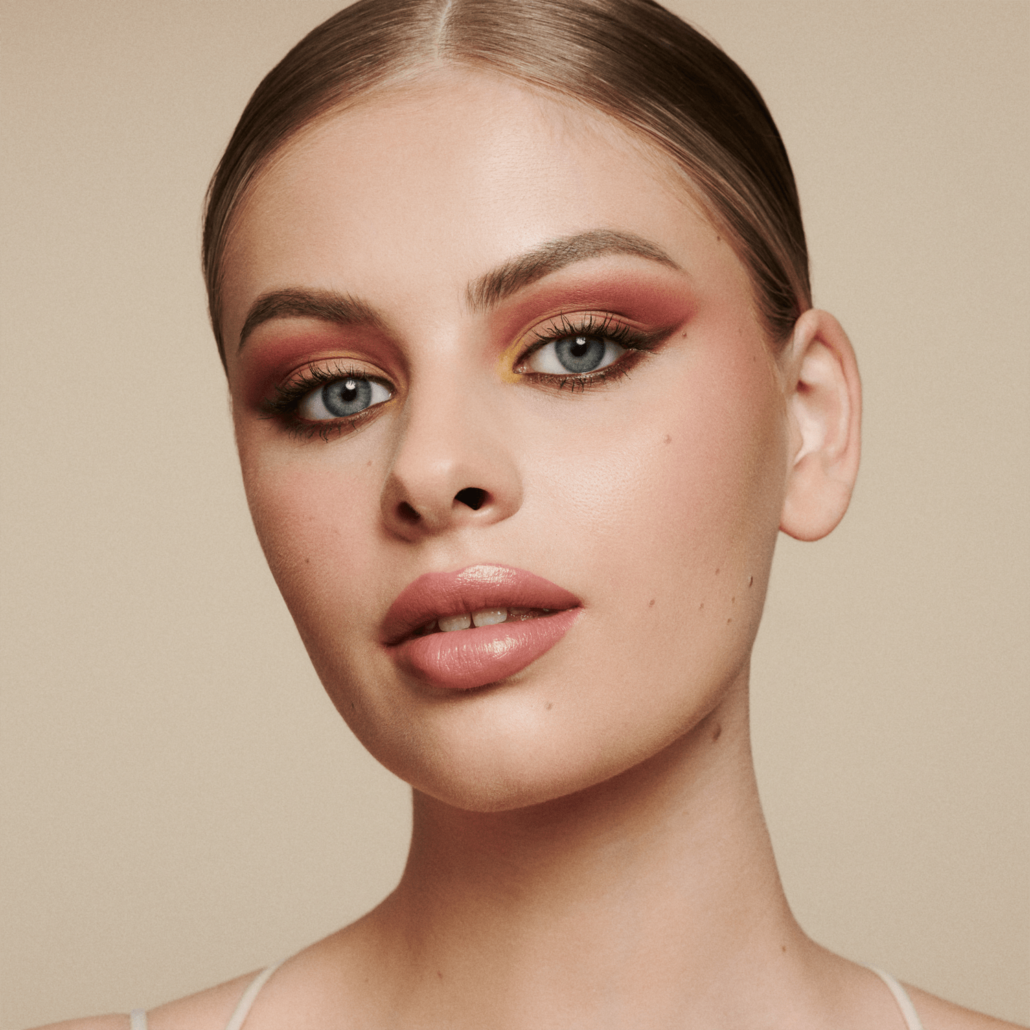 Catrice Kohl Kajal Waterproof Marrom - Lápis de Olho 0,78g