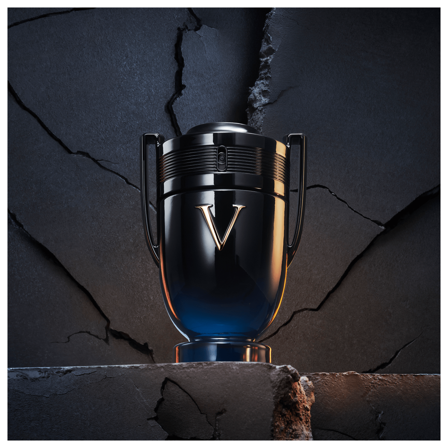 Miniatura Invictus Victory Elixir Paco Rabanne Parfum Intense - Perfume Masculino 200ml