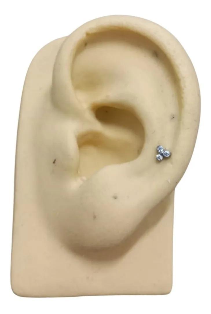 Miniatura Piercing Para Orelha Com Três Pedras Cristal Trinity Titânio