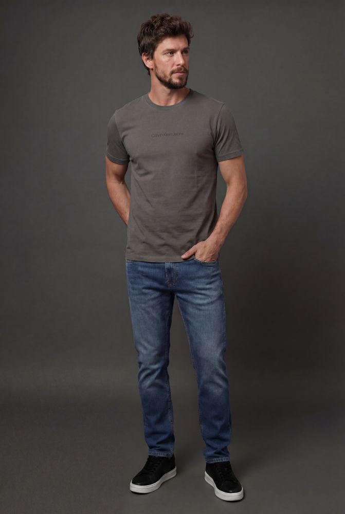 Miniatura Camiseta Manga Curta Calvin Klein Jeans Masculino Logo Est. 1978 - Chumbo Camiseta Manga Curta Calvin Klein Jeans Masculino Logo Est. 1978 Chumbo g