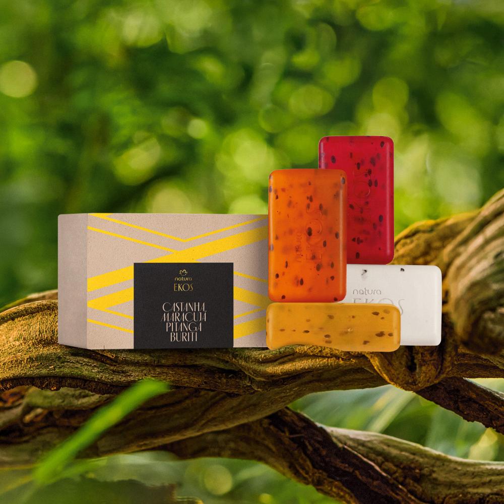 Miniatura Sabonete em Barra Cremoso e Esfoliante Refrescante Natura Ekos 4un 100g