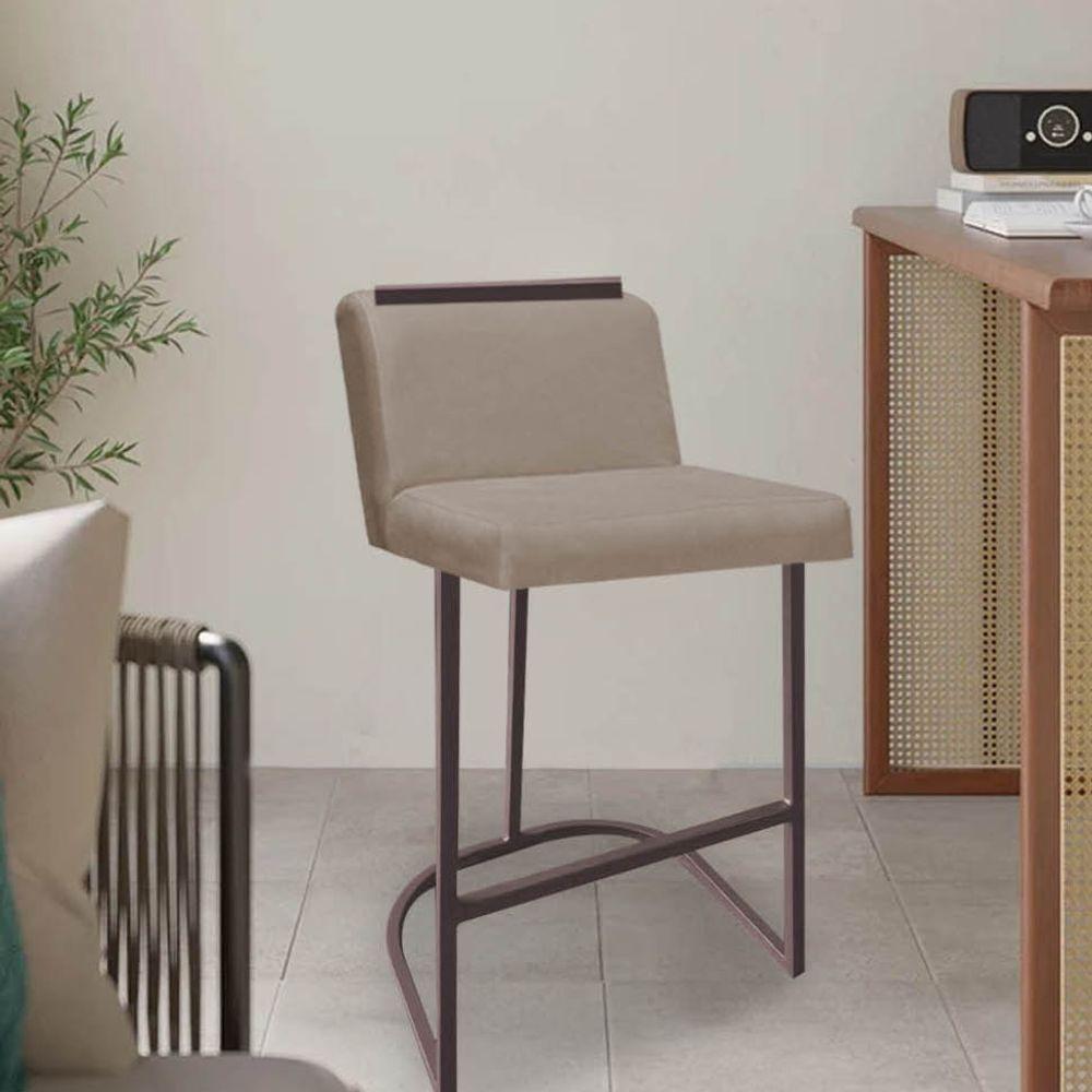 Miniatura Banqueta Com Encosto Nynna Luxo Confort Bistrô Cozinha Ferro Marrom Suede Bege - Amey Decor