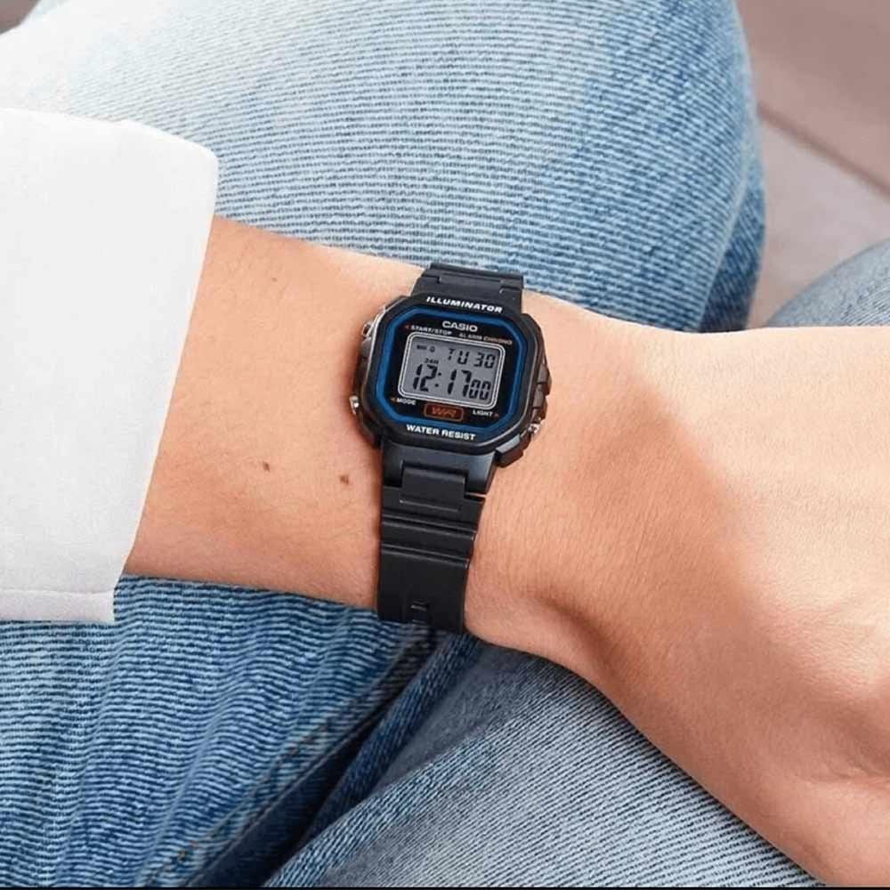 Miniatura Relógio Casio Standard LA-20WH-1CDF