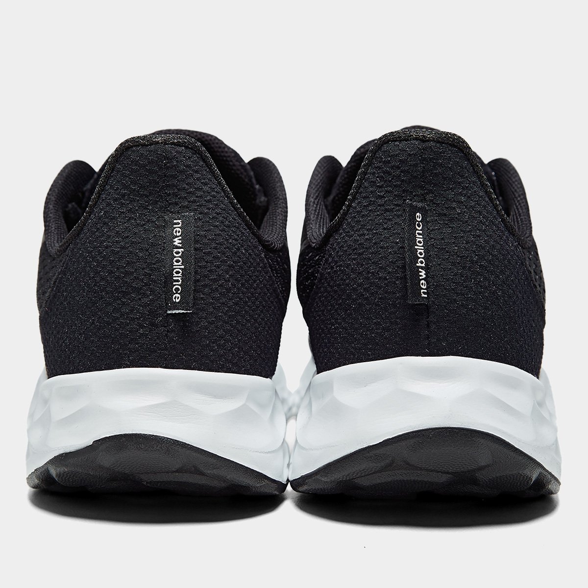 Miniatura Tênis New Balance Fresh Foam Arishi V'4 Masculino Preto+Prata - 38