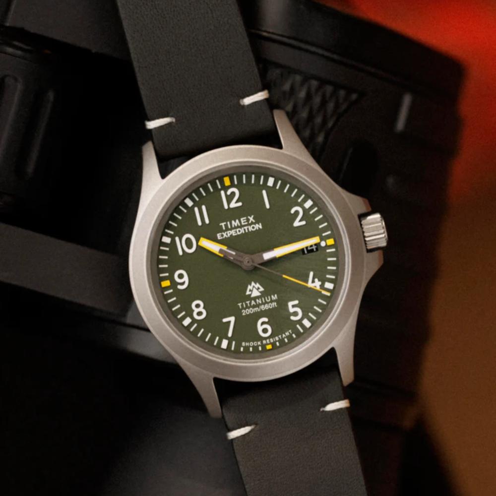 Miniatura Relógio Timex Expedition North Titanium TW2W78100