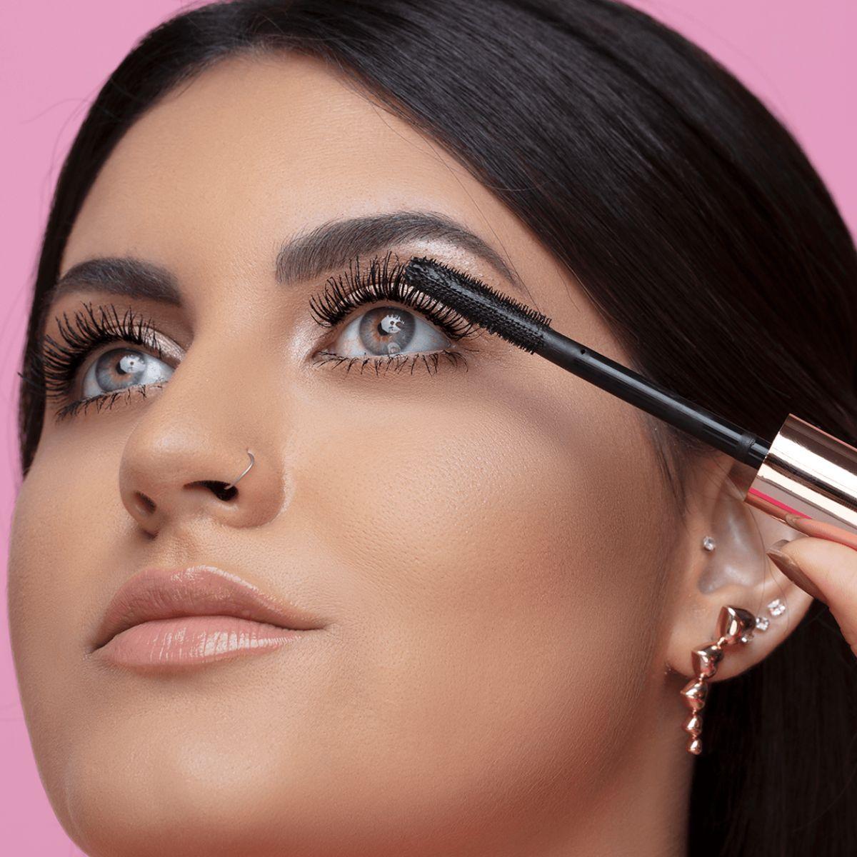 Miniatura Máscara De Cílios Volume Bt Biglash Linha Bruna Tavares 8G