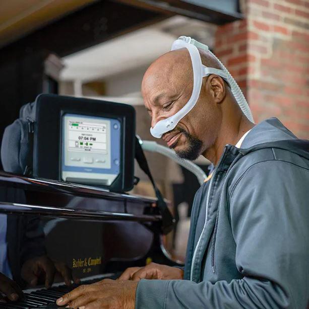 Miniatura Ventilador Mecânico Trilogy 100 Philips Respironics