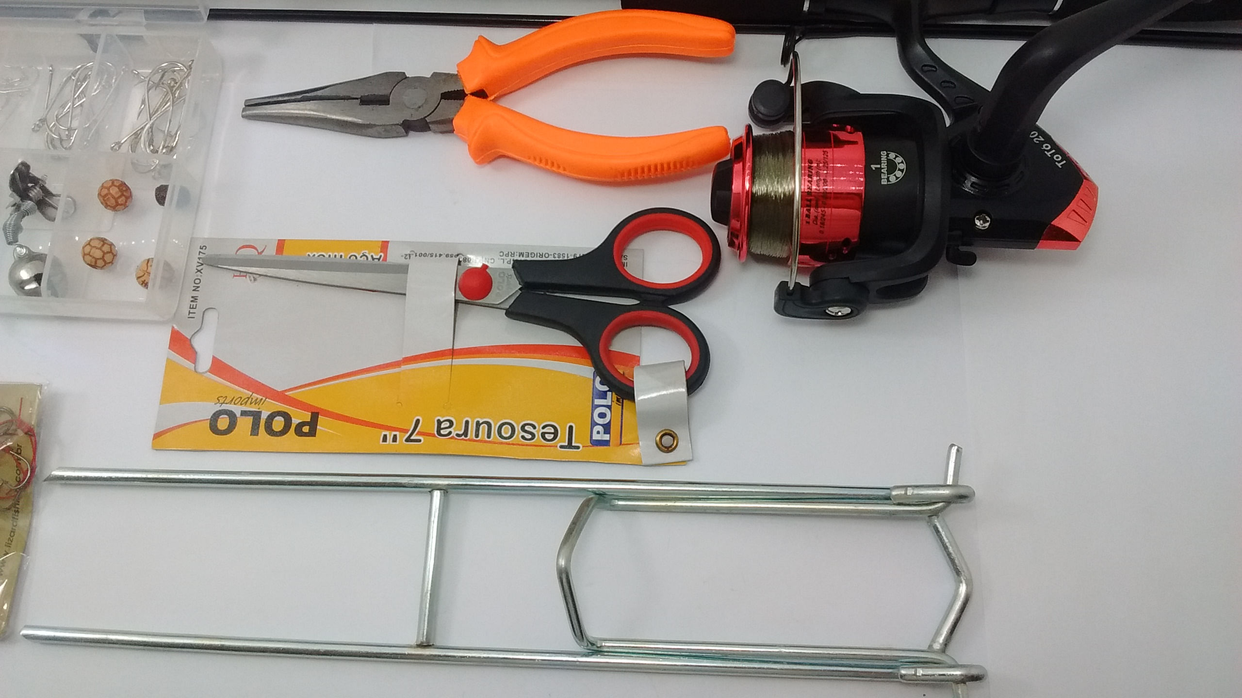 Miniatura Conjunto Pesca Feliz Vara Molinete Maleta Promoção