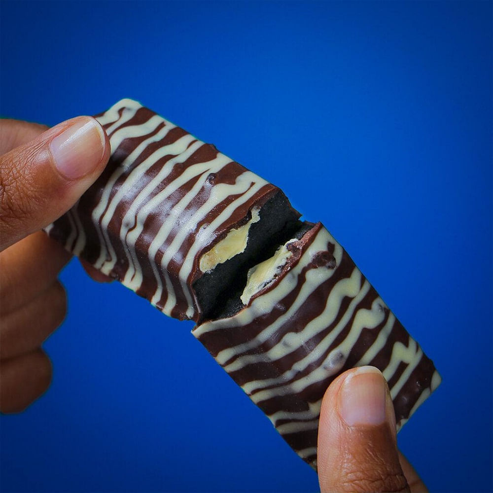 Miniatura Barra Bold Bar Cookies Black 60g