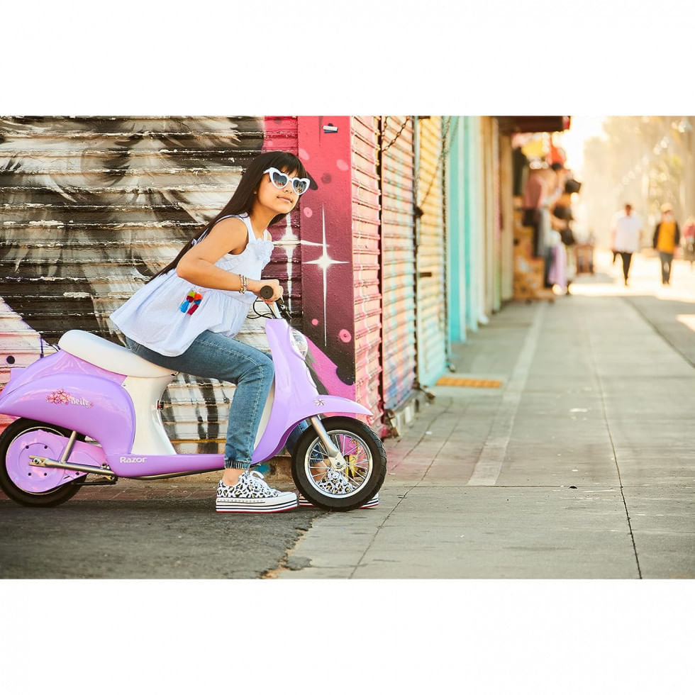 Miniatura Moto Elétrica Infantil Vespa a Bateria 24V até 24 km, h com Sons e Luzes, Idade Rec 13 Anos, Razor, Branca