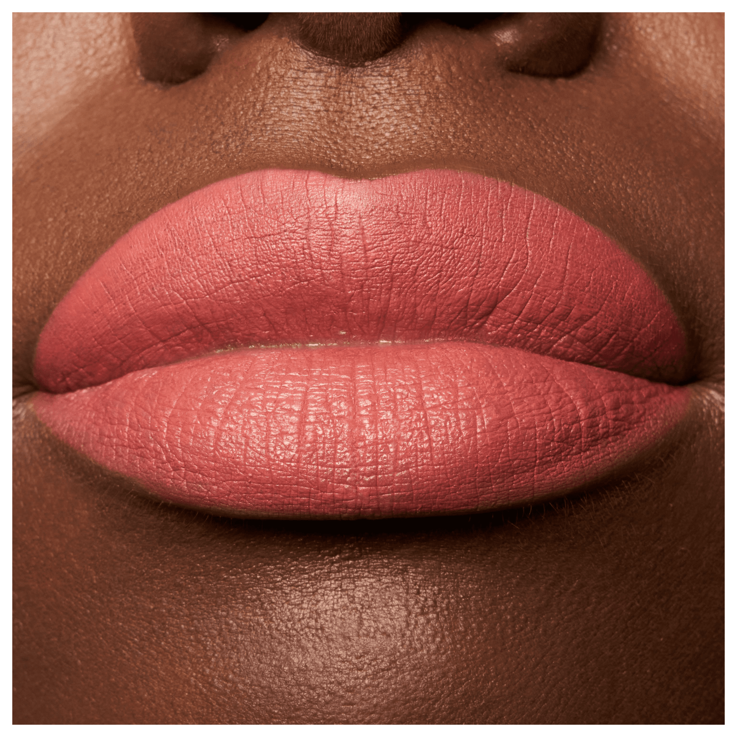 Essence 8h Matte Comfort 15 Vintage Rose - Lápis labial 0,3g