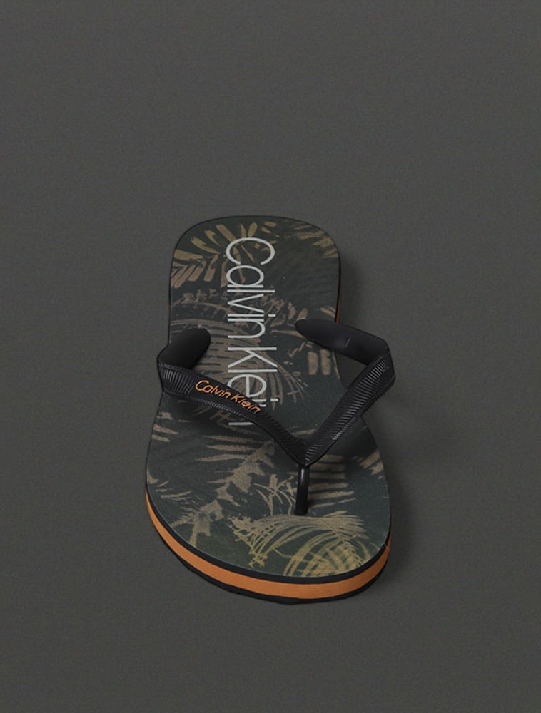 Miniatura Chinelo Masculino Folhagem Calvin Klein Swimwear - Preto Chinelo Masculino Folhagem Calvin Klein Swimwear Preto 37/38