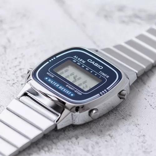 Miniatura Relógio Casio Vintage LA670WA-2DF Prata Feminino