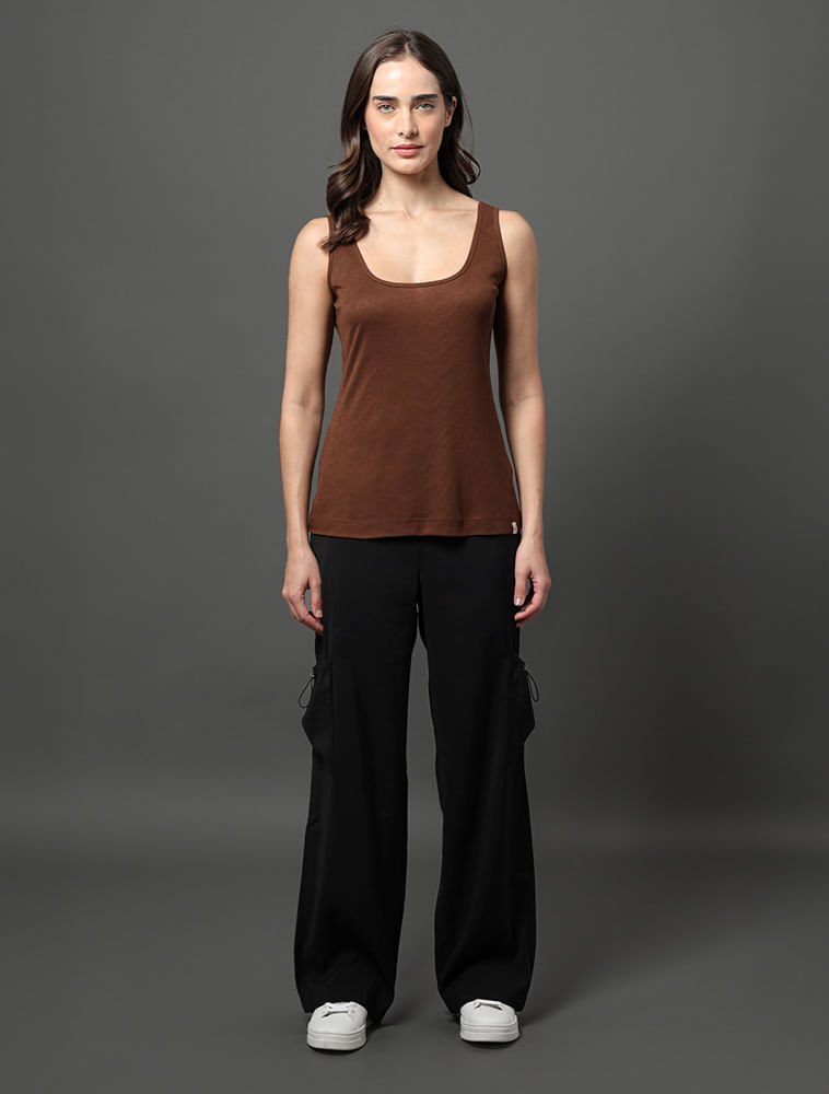 Miniatura Regata Feminina Decote Quadrado Calvin Klein Jeans - Marrom Regata Feminina Decote Quadrado Calvin Klein Jeans Marrom g