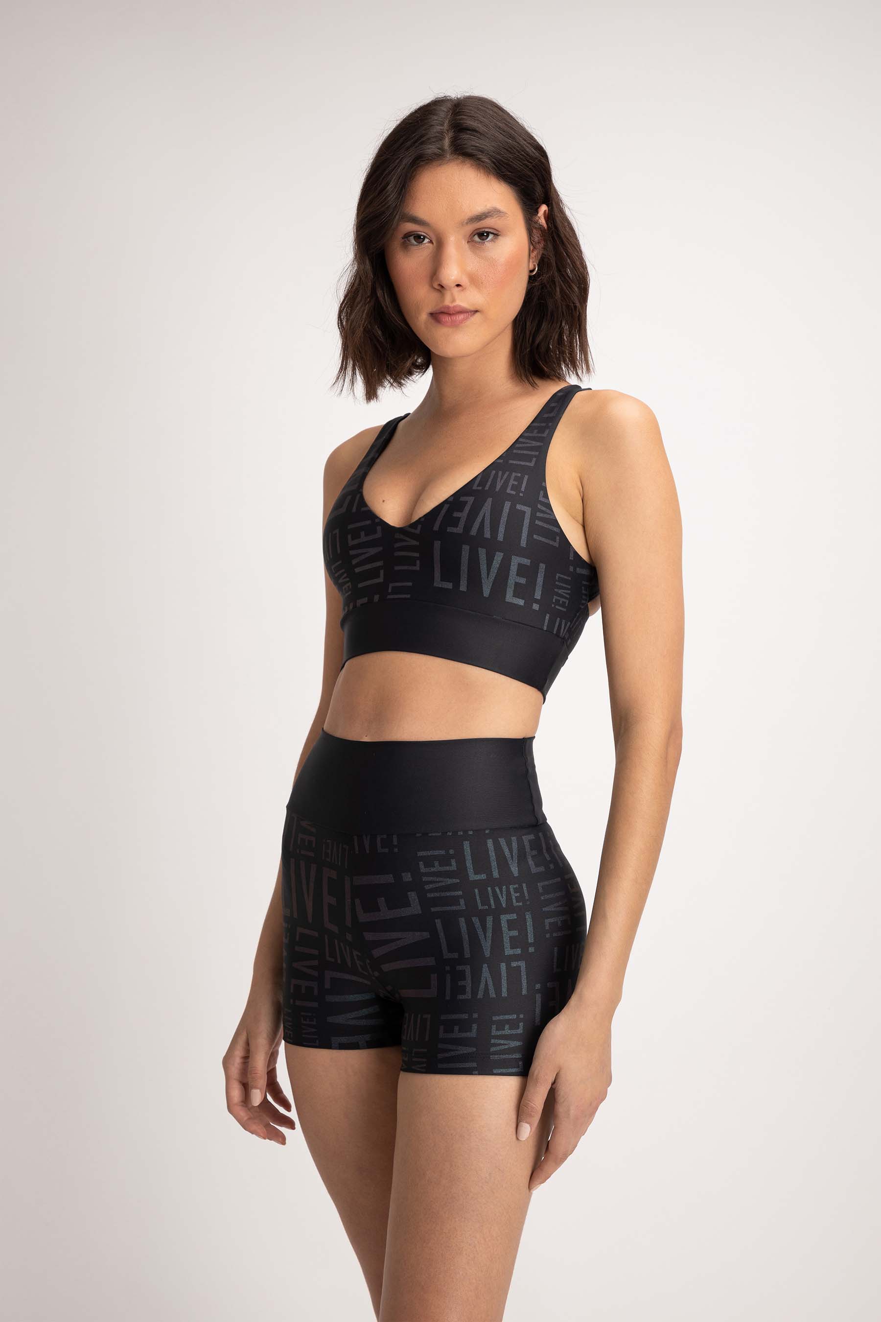 Miniatura Shorts Fit LIVE! Essential - Preto - LIVE! Preto - G