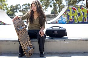 Caixa de Som JBL Boombox 4 210W Bluetooth IP68 Bateria 34h Preto