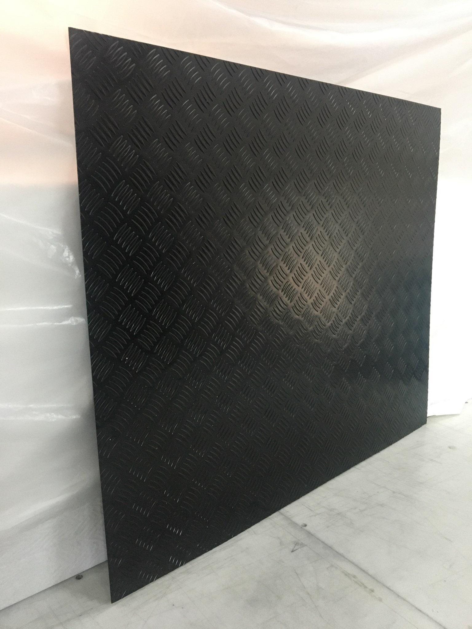 Miniatura Chapa Alumínio Xadrez 1000X500Mm Na Espessura 1,2Mm Pintada