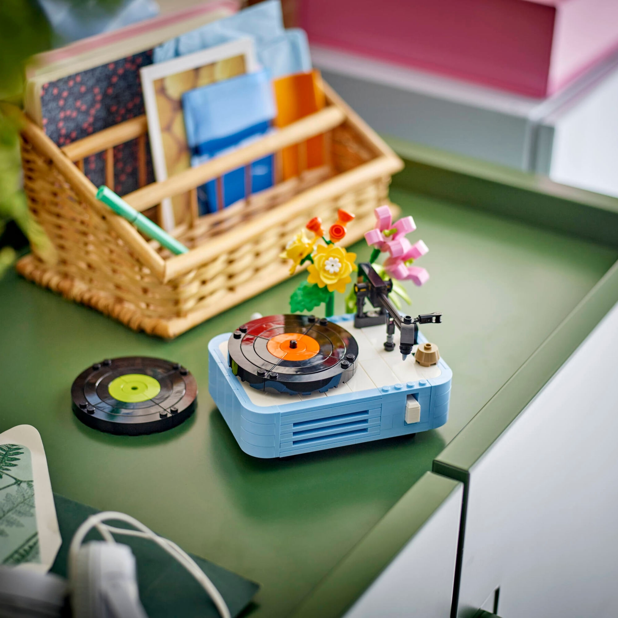 LEGO® Creator 3 em 1 - Toca-discos com flores