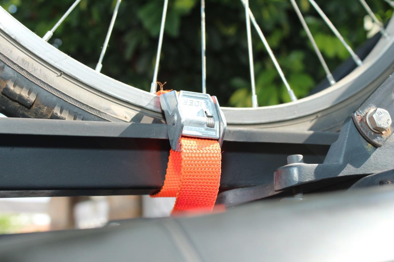 Miniatura Fita Rack Prender Bike Prancha Carga Bagagem Extensora 4 Mts