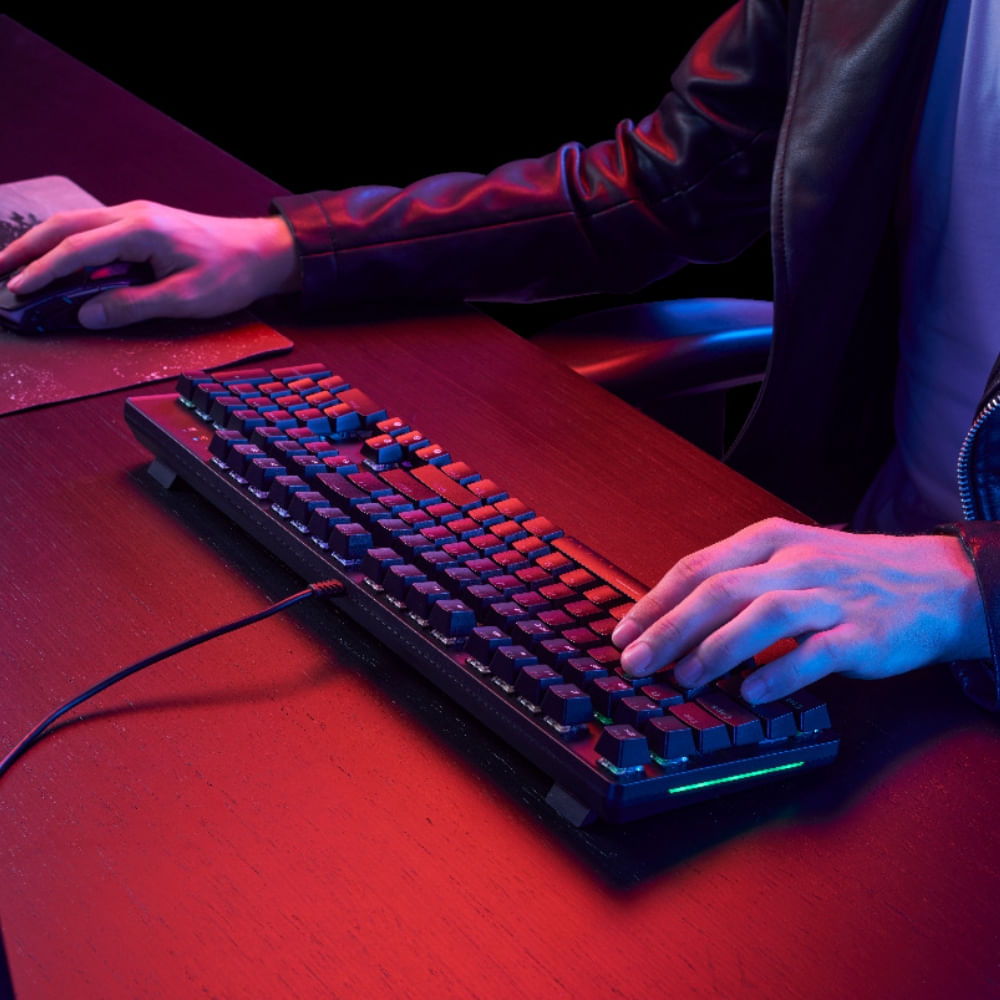 Teclado Gamer Acer Nitro TKL NKW202 LED retroiluminado RGB customizável USB ABNT 2