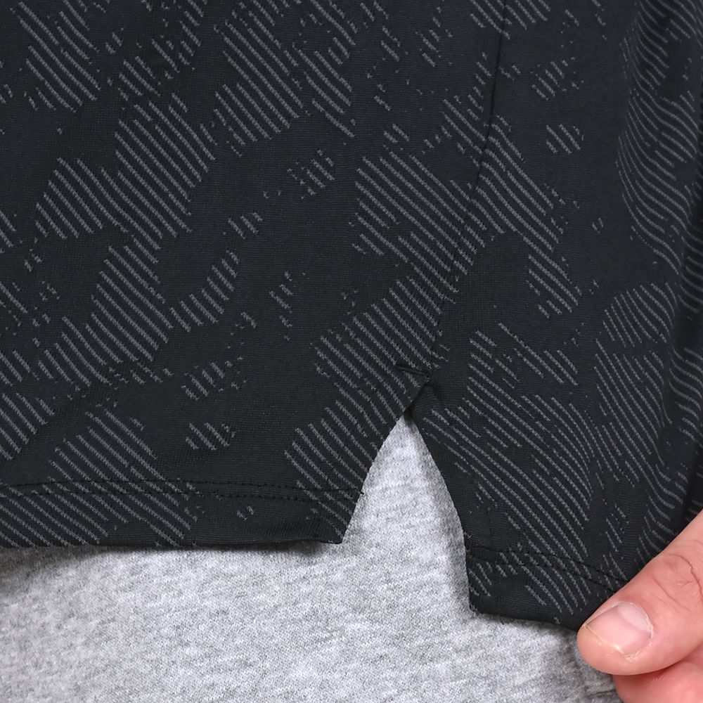 Camiseta Manga Longa de Treino Masculina Under Armour Tech Vent Geode GG Preto
