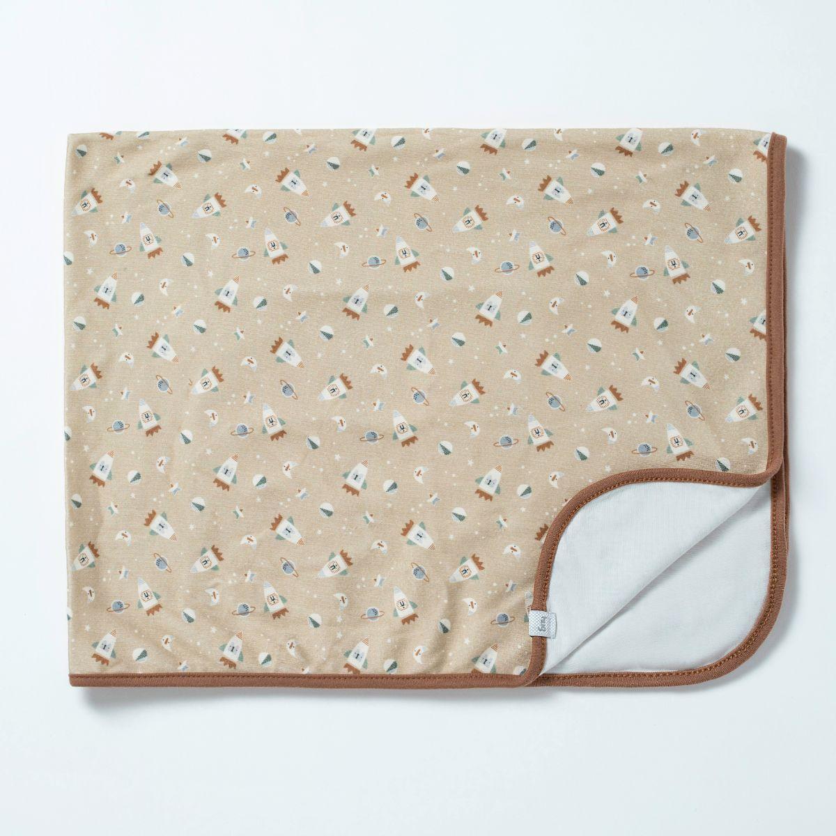 Miniatura Cueiro Bebê Estampado Suedine Be Brave Marrom Café - Hug