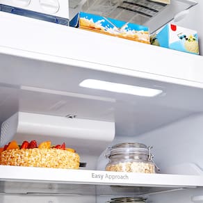 Refrigerador Duplex 379L Hisense RT3N375 Frost Free Inverter Portas Planas Prateleiras de Vidro Inox 110V