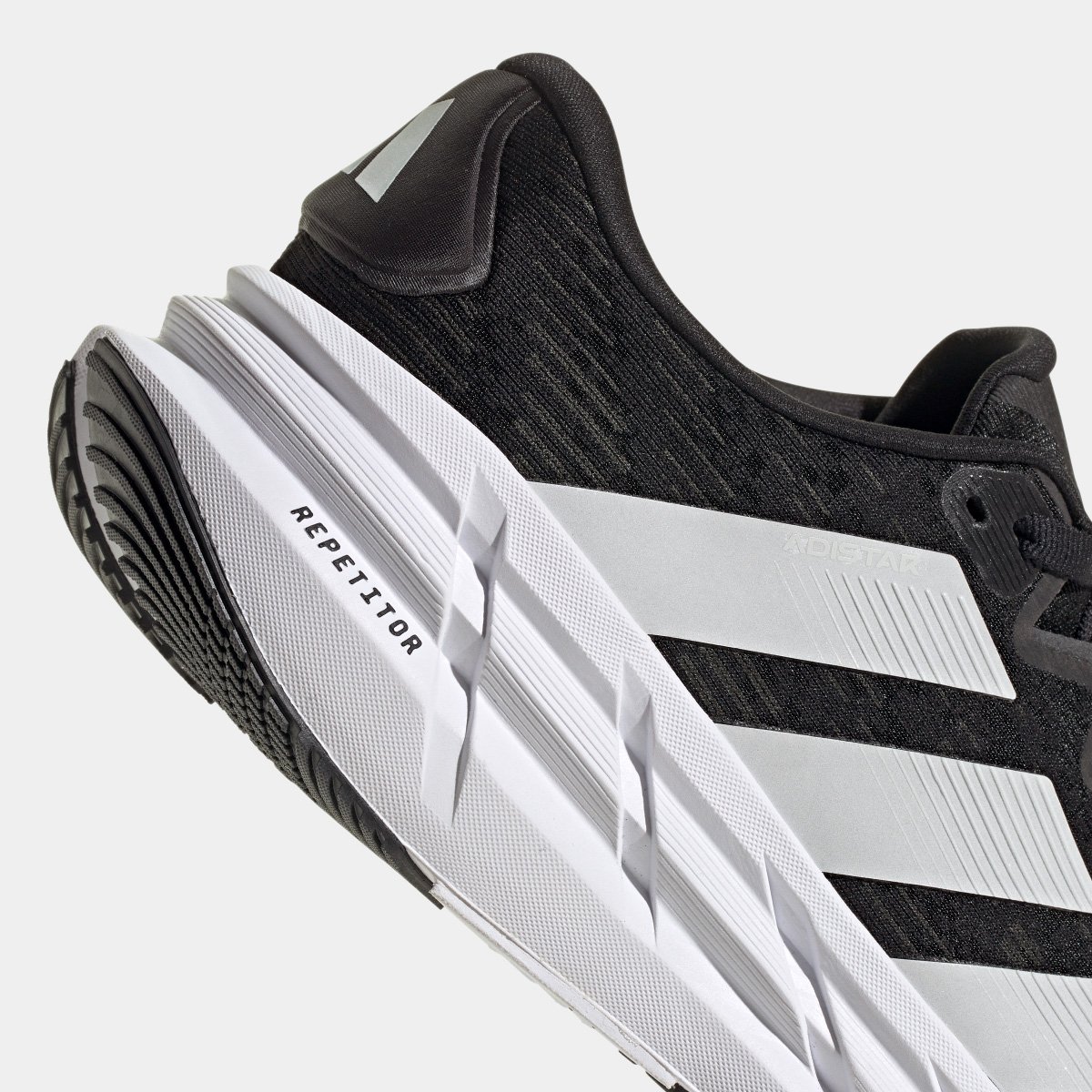 Tênis Adidas Adistar 4 Masculino Preto+Branco - 38