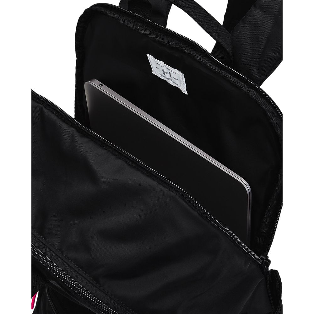 Mochila de Treino Feminina Under Armour Essentials Preto