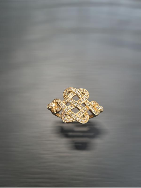 Miniatura Anel Infinito Com Pedras De Zirconias Folheado A Ouro