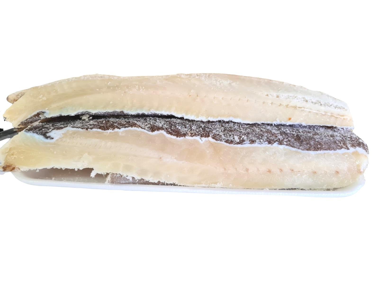 Miniatura Bacalhau Salgado Seco Imperial Com Pele Em Pedaço 20 Kilos
