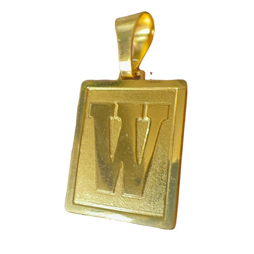 Miniatura Pingente Letra (W) Grande - Banhado A Ouro 18K