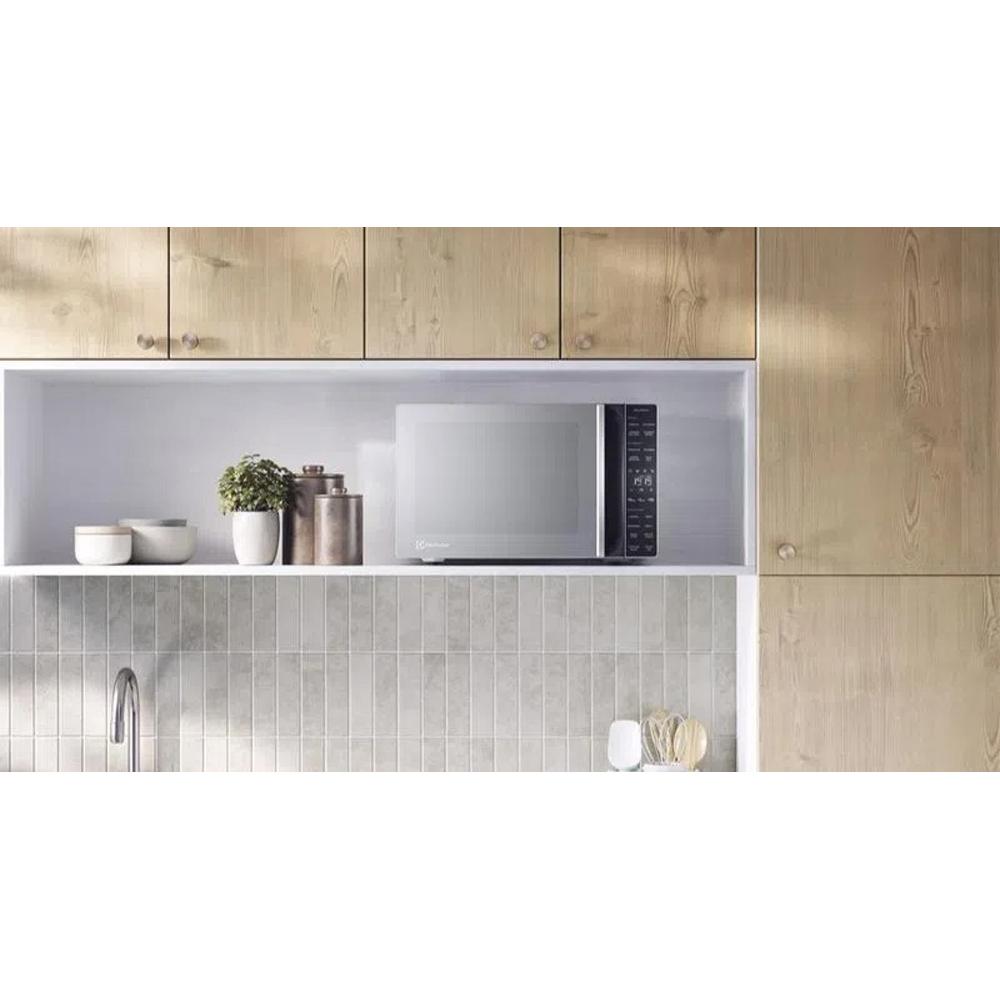Micro-ondas Electrolux 36 Litros Efficient ME36S, Prata 110 Volts